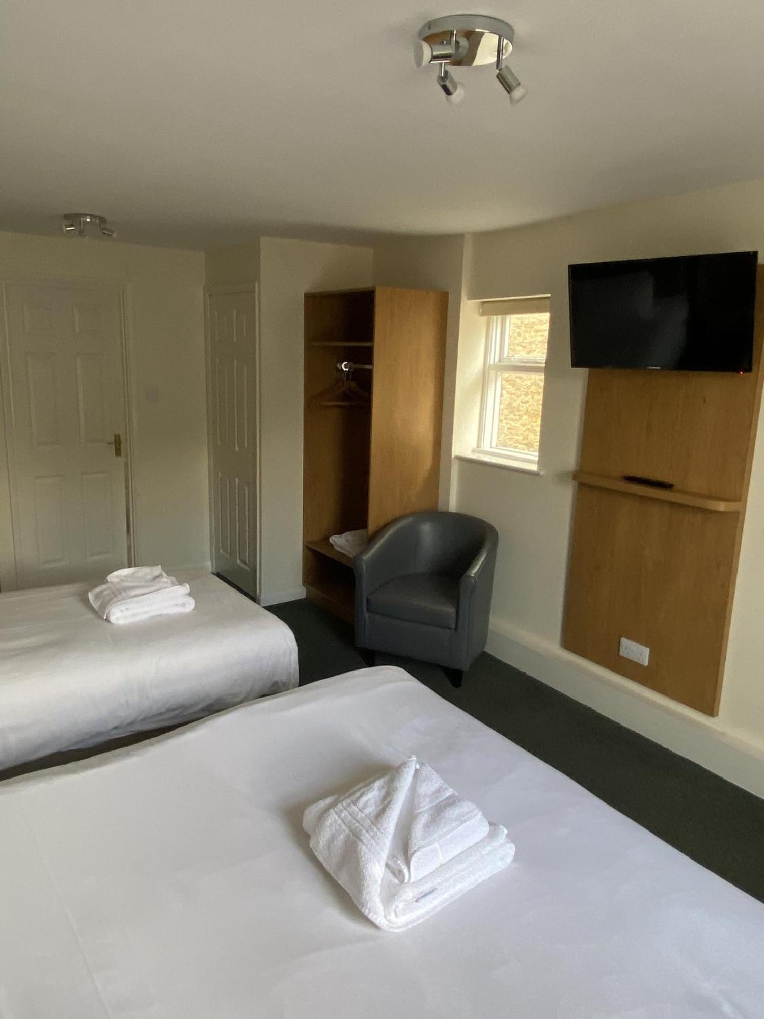 New Inn Hotel Lechlade Room photo