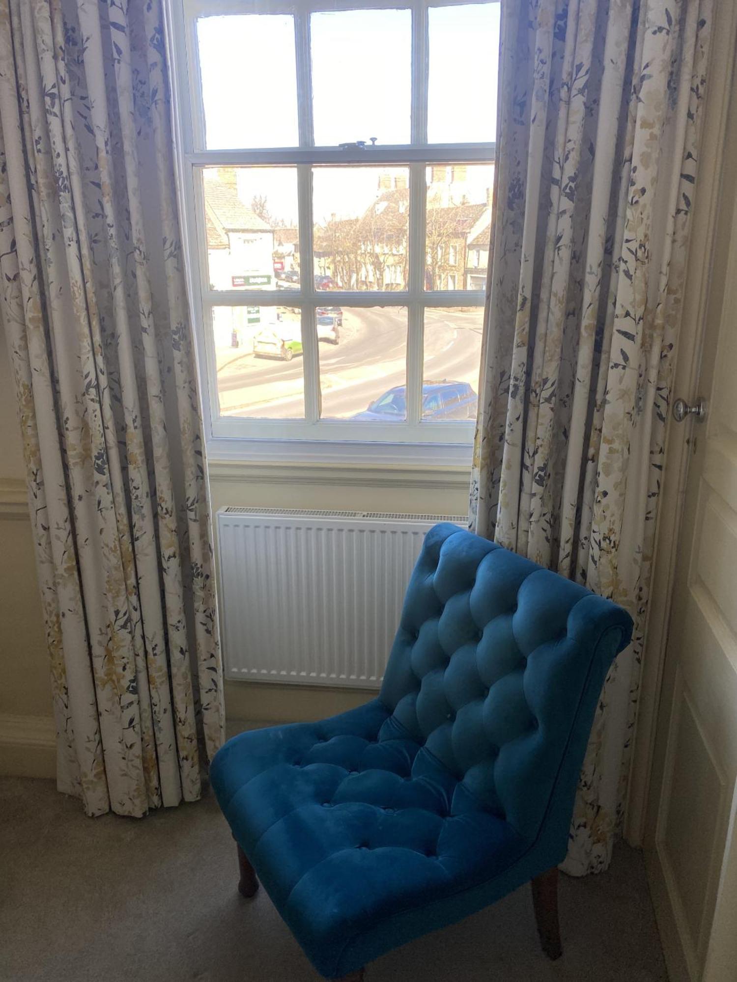 New Inn Hotel Lechlade Room photo