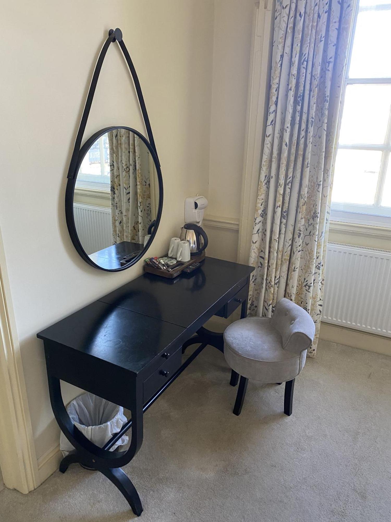 New Inn Hotel Lechlade Room photo
